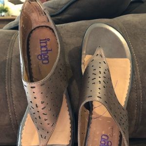 Indigo by Clark’s 87884 canal street bronze sandal